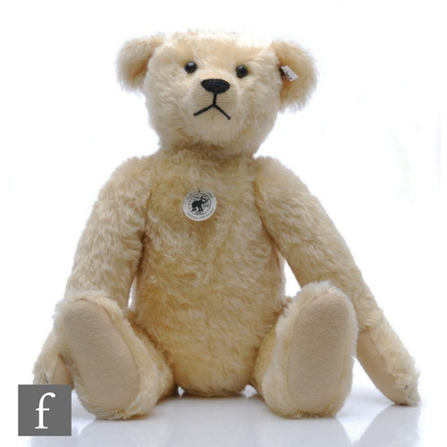 1163 - A Steiff 400520 Margarete's Teddy Bear Replica 1909, light blond mohair, limited edition 1793 of 190... 