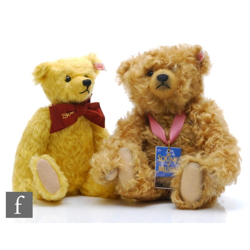 1181 - Two Steiff teddy bears, 668395 Sound of Music, golden mohair, with porcelain tag, limited edition 10... 