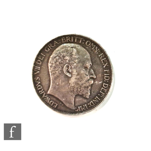 784 - An Edward VII crown 1902.