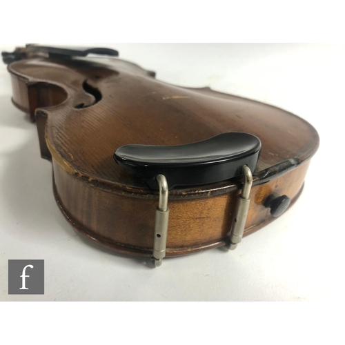 9162 - An early 20th Century Italian violin labelled Bartholomeo Obizi, Verona, length of back excluding th... 