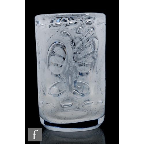 1189 - Bengt Edenfalk - Skruf - A post war glass Thalatta vase of sleeve form, cased in clear crystal over ... 