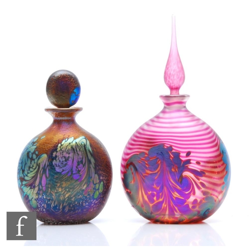 Richard P. Golding Okra A contemporary studio glass perfume bottle