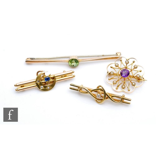 323 - Four early 20th Century 9ct bar stone set brooches to include diamond set examples, total weight 12.... 