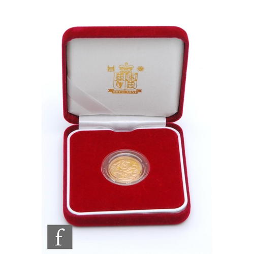 254 - An Elizabeth II sovereign 1999, cased.