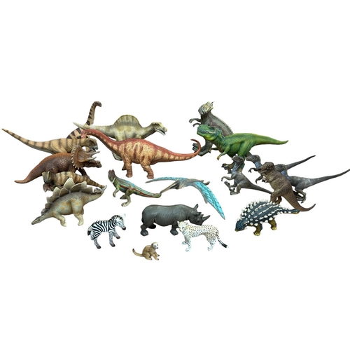 9245 - A collection of assorted Schleich animals and dinosaurs.