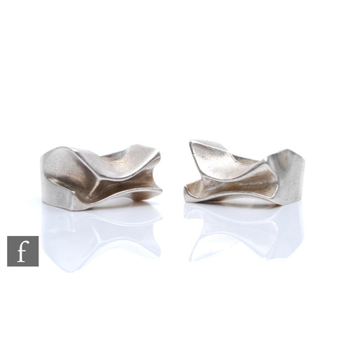 1551 - Two Bjorn Weckstrom for Lapponia matt finished Sterling silver rings, Sirene, design number 650019, ... 