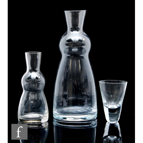 8050 - A 1960s Boda glass carafe, designed by Fritz Kallenberg, of tapering form with swollen neck, with tu... 