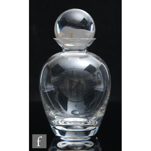 8098 - An early 20th Century Leerdam Rondo glass decanter designed by Andries Copier, circa 1931, the heavy... 