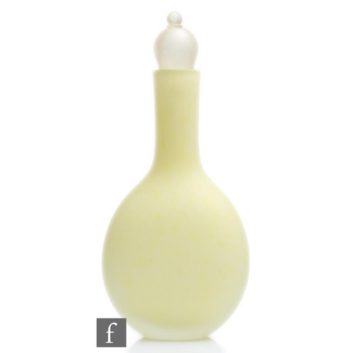 8131 - A Barovier & Toso Murano decanter, circa 1960, the frosted yellow ovoid flask-shaped decanter wi... 