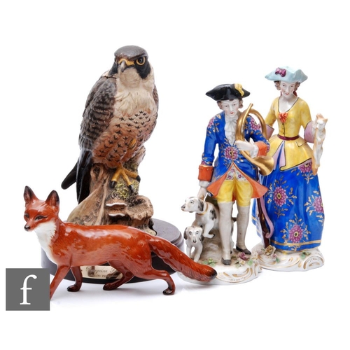 541 - A collection of ceramics, to include a Royal Doulton Peregrine Falcon figure HN 3541, on wooden plin... 