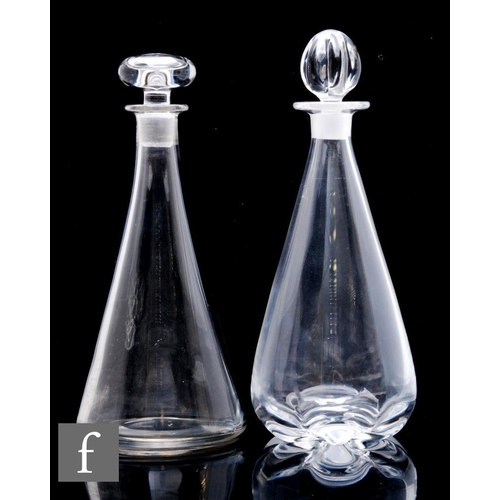 907 - A 20th Century Orrefors clear crystal decanter, designed by Nils Landberg, of tapering ovoid form wi... 