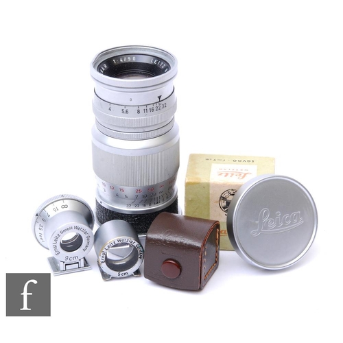 128 - A collection of Leica accessories, to include a boxed SGVOO finder, Leica Leitz Wetzlar viewfinder 5... 