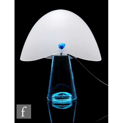 923 - Unknown - Possibly Italian - A 1980s table lamp with a frosted clear glass mushroom form shade with ... 