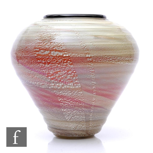 925 - Flavio Poli - Seguso Vetri D'Art - A large later 20th Century Italian Murano glass vase of shouldere... 