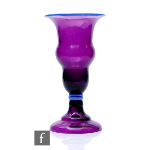 983 - Loetz - An early 20th Century amethyst tango Ausfuehrung 218 glass vase, circa 1925, shape PN-III/20... 