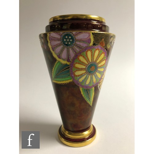 485 - Violet Elmer - Carlton Ware - A 1930s Art Deco shape 777 vase decorated in the Wagon Wheel pattern w... 