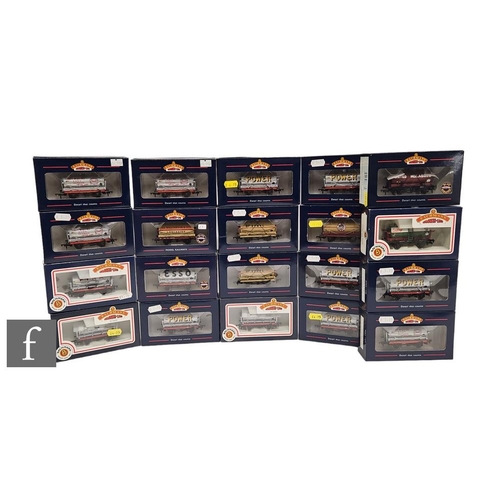 4046 - A collection of twenty OO gauge Bachmann rolling stock, all tank wagons, boxed. (20)