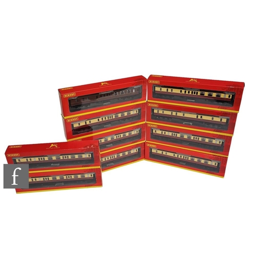 4050 - Ten OO gauge Hornby passenger coaches, all BR Hawksworth, to include R4406A, R4406 etc, some duplica... 