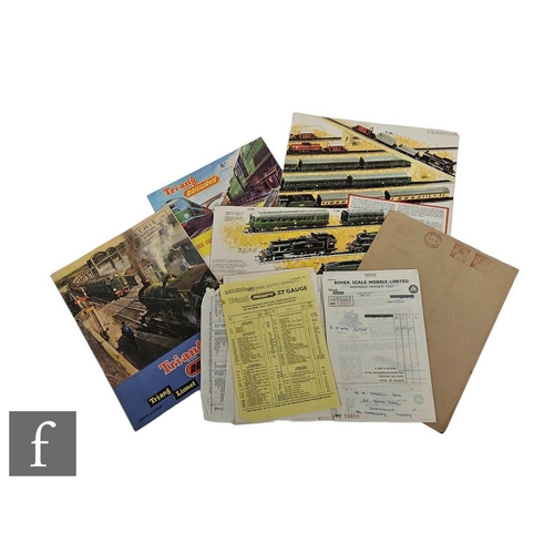 4062 - A collection of model railway ephemera, to include a Hornby Railway Company membership certificate a... 