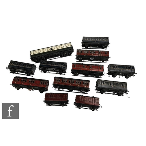 4101 - A collection of O gauge scratch built rolling stock, to include MR and S&DJR passenger coaches a... 