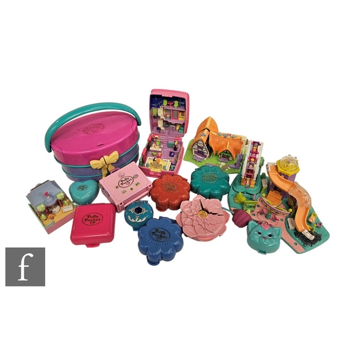 4505 - A collection of 1980s/90s Bluebird Polly Pocket playsets, to include Polly's Cuddly Kittens, Polly's... 