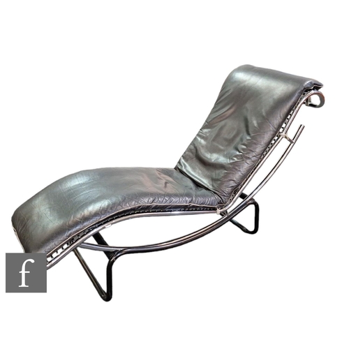 590 - A copy of the LC4 chaise longue, after Le Corbusier, upholstered in black vinyl to the chromium plat... 