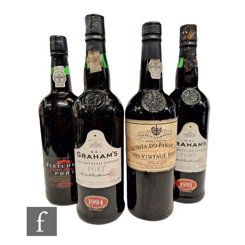 440 - Four late bottled vintage ports, to include W&J Graham's 1991 and 1994, Quinta Do Panascal 1986 ... 