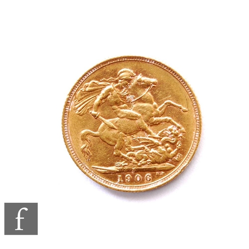 644 - An Edward VII sovereign dated 1906.