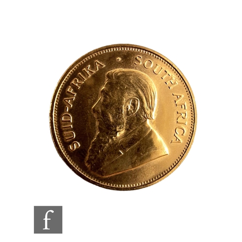 843 - A South Africa Krugerrand, 1975, weight 34g.