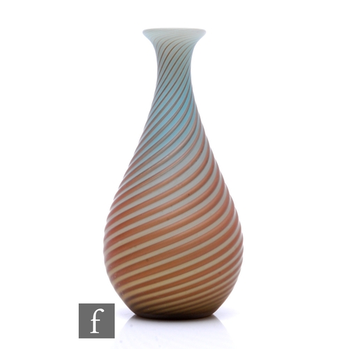 645 - A late 19th Century Stevens & Williams Verre de Soire vase, the tapered skittle form rising to a... 