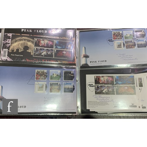 379 - A comprehensive collection of Queen Elizabeth II Royal Mail Great Britain first day covers, dating f... 