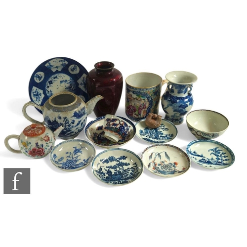 884 - A collection of 18th Century Chinese porcelain items, to include a blue and white baluster vase, a b... 