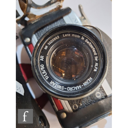 158 - A 1960s Pignons Alpa Reflex 9d SLR 35mm camera, to include camera body serial No.49240, chrome body,... 