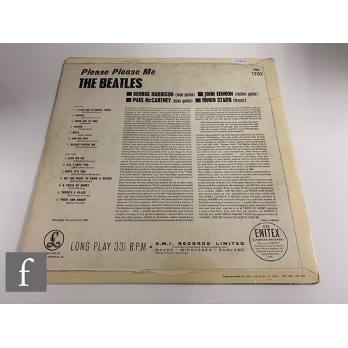 529 - The Beatles - A Please Please Me LP, PMC1202, mono, with Dick James mus.co. credits, black and gold ... 