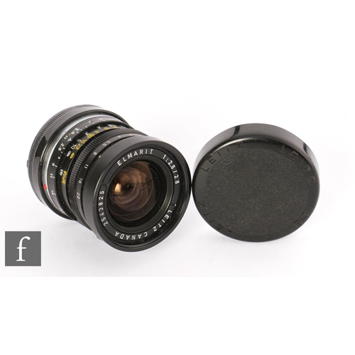 889 - A Leitz Elmarit-R 28mm f/2.8 lens, serial number 2543825.