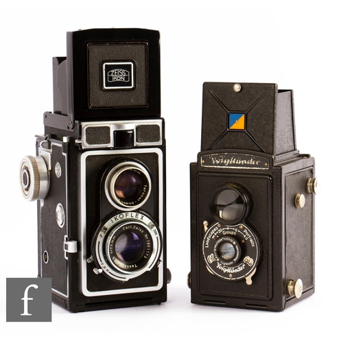 901 - Two TLR cameras, to include Ikoflex with f75mm and 1:3.5 tessar lens, and a Voigtlander Brilliant. (... 