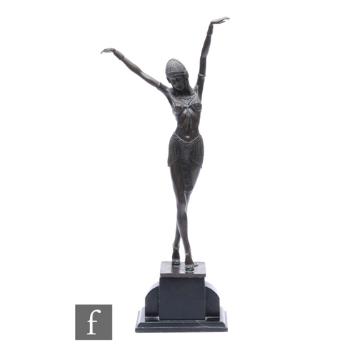 843 - A large later 20th Century reproduction bronze figure after Demetre Chiparus in the Art Deco style, ... 