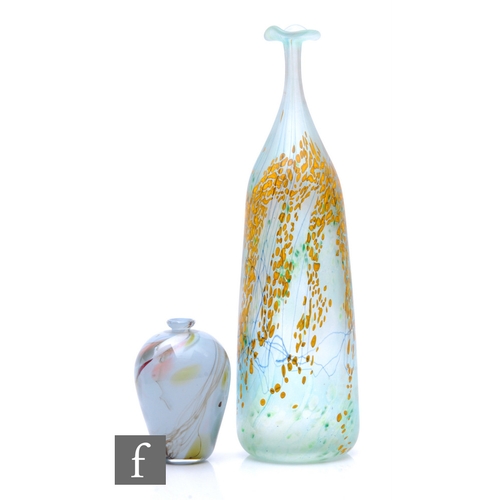 516 - A Peter Layton contemporary studio glass bottle vase, of tapering cylinder form with slender neck an... 