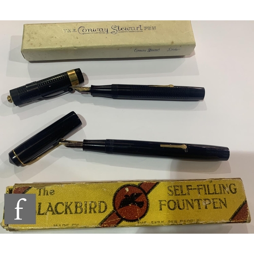 801 - A Watermans black marbled fountain pen, a Similar Burnham pen, a Parker 585, a Conway Stewart and si... 