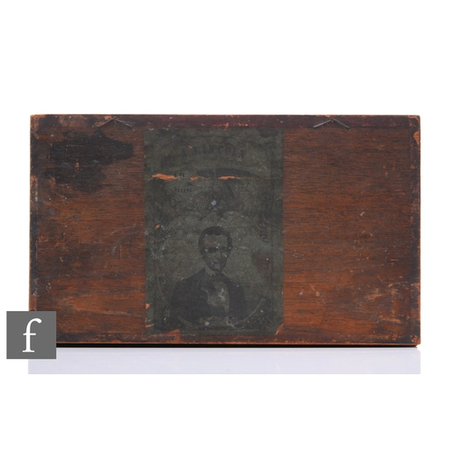 823 - A 19th Century Habana cigar box, stencilled to front with early green label to front depicting A. Li... 