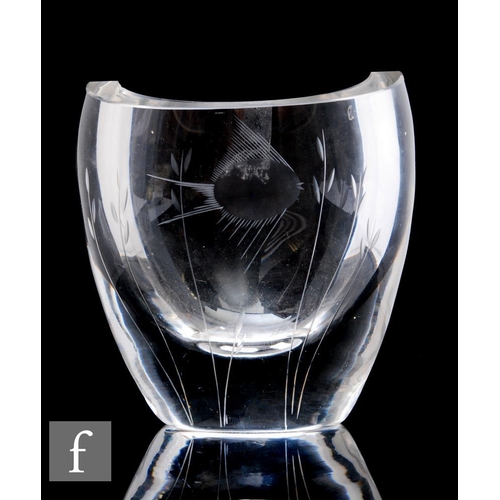 822 - A Whitefriars clear crystal Fish Vase, by Geoffrey Baxter, of ovoid form with an engraved stylised f... 