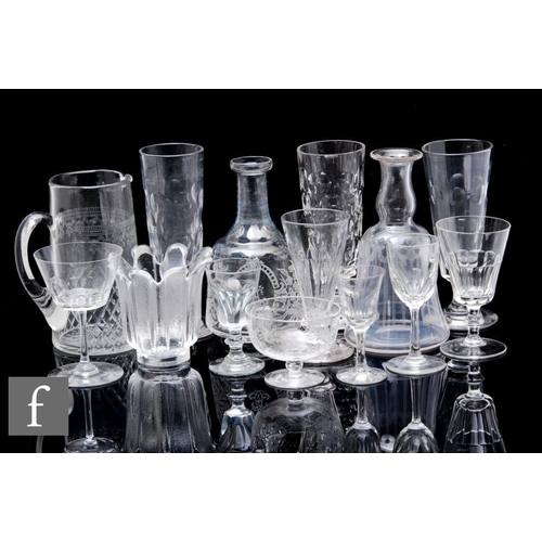 871 - A quantity of assorted late 19th and early 20th Century clear crystal glass ware, of various forms t... 