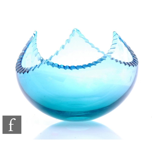 808 - A contemporary Graham Muir studio glass bowl, the triform pulled circular bowl with notch cut rim al... 