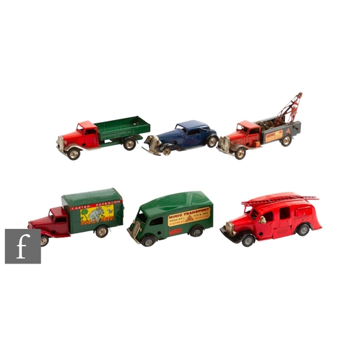 40 - A collection of Triang Minic clockwork vehicles, to include 'Minic Transport' Forward Control Van, C... 