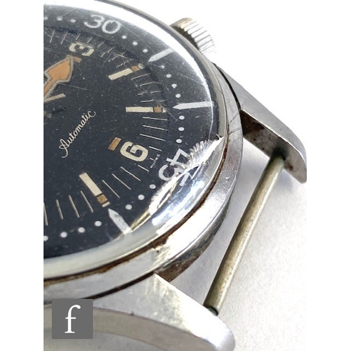 224 - A mid 20th Century stainless steel Longines Skin diver's automatic wrist watch with Arabic numerals ... 