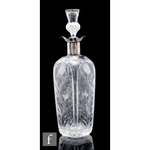 718 - An early 20th Century Stourbridge clear crystal decanter, possibly Stevens & Williams, the shoul... 