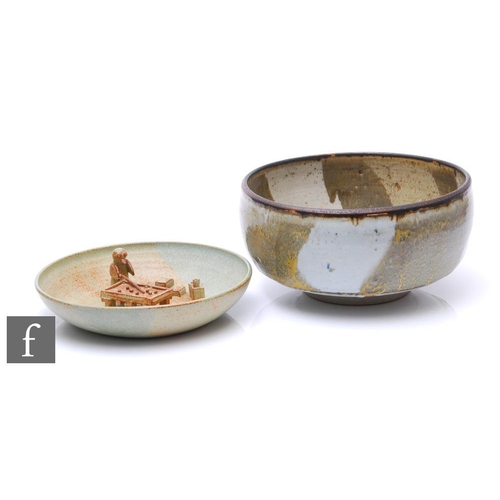 127 - A large later 20th Century Studio Pottery bowl by Mick Arnup, of high sided circular form, decorated... 