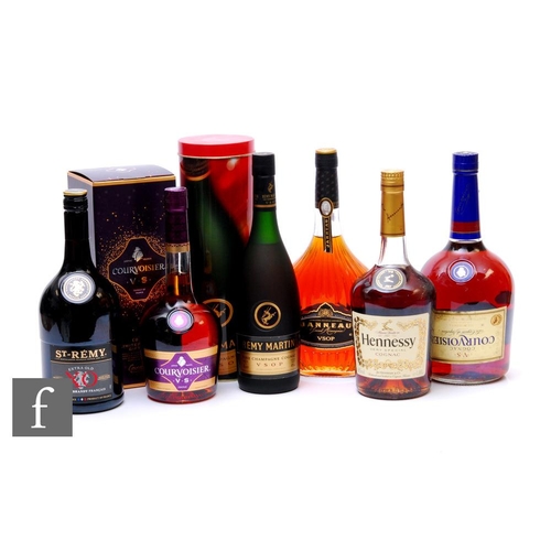 539 - A collection of six bottles of cognac to include a  1 litre bottle of Hennessy, V.S. Courvoisier 150... 