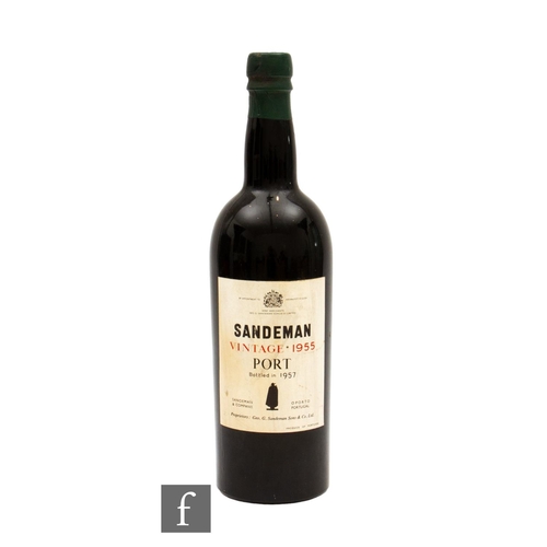 561 - A bottle of 1955 Sandeman vintage port, bottled in 1957.PLEASE VIEW CONDITION REPORT