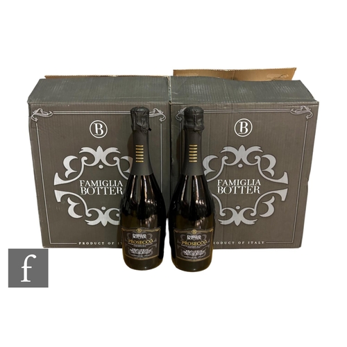 704 - Two cases (twelve bottles) of Prosecco Famiglia Botter D.O.C. (12)PLEASE VIEW CONDITION REPORT... 